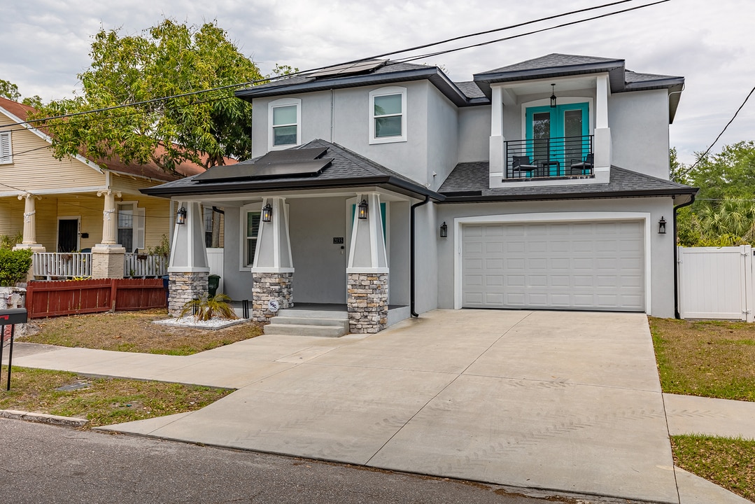 Property p6 image 18